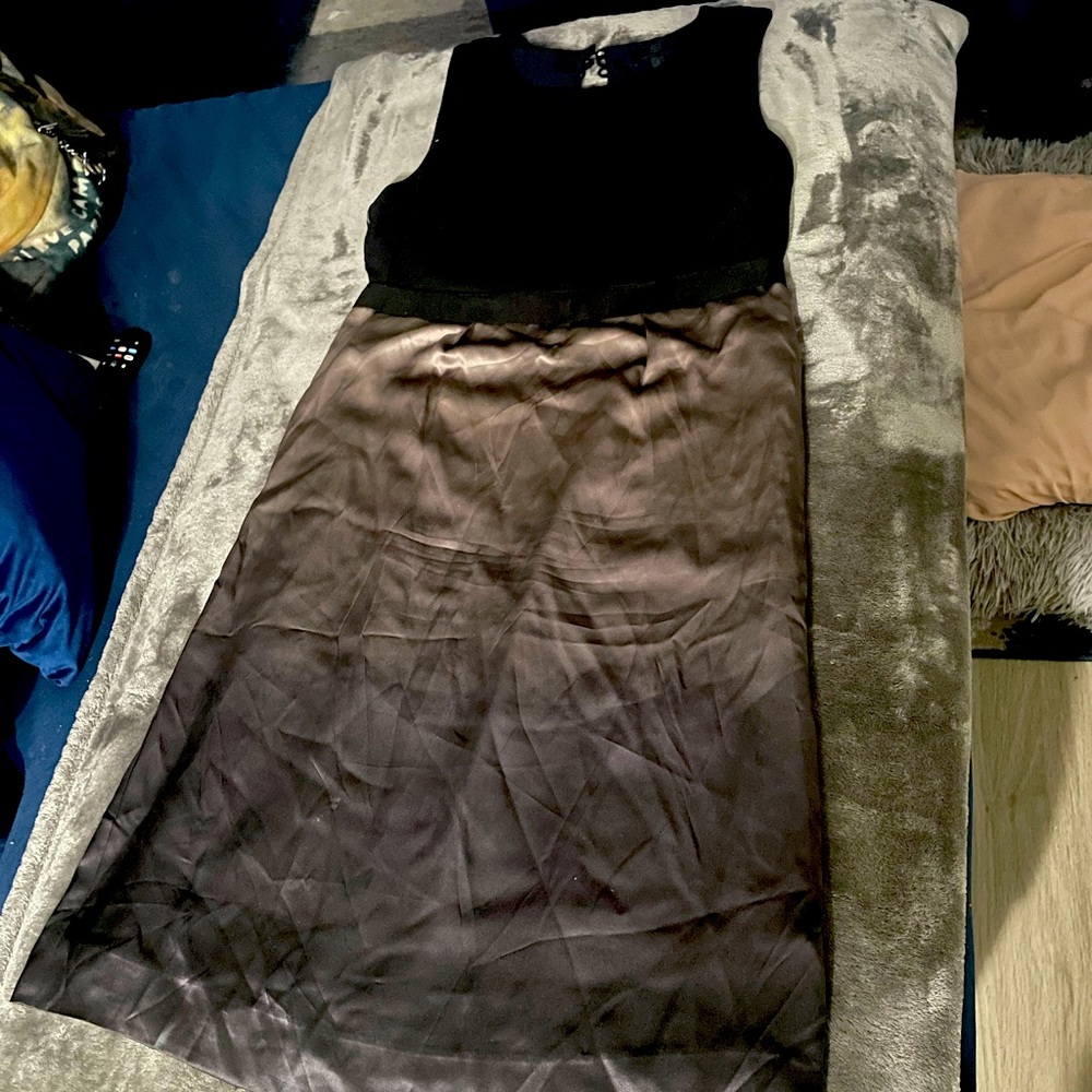 Great fabric combinations on this LBD
